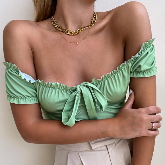 gergana ivanova Tops - NWT TAYLOR OFF THE SHOULDER BODYSUIT IN GREEN